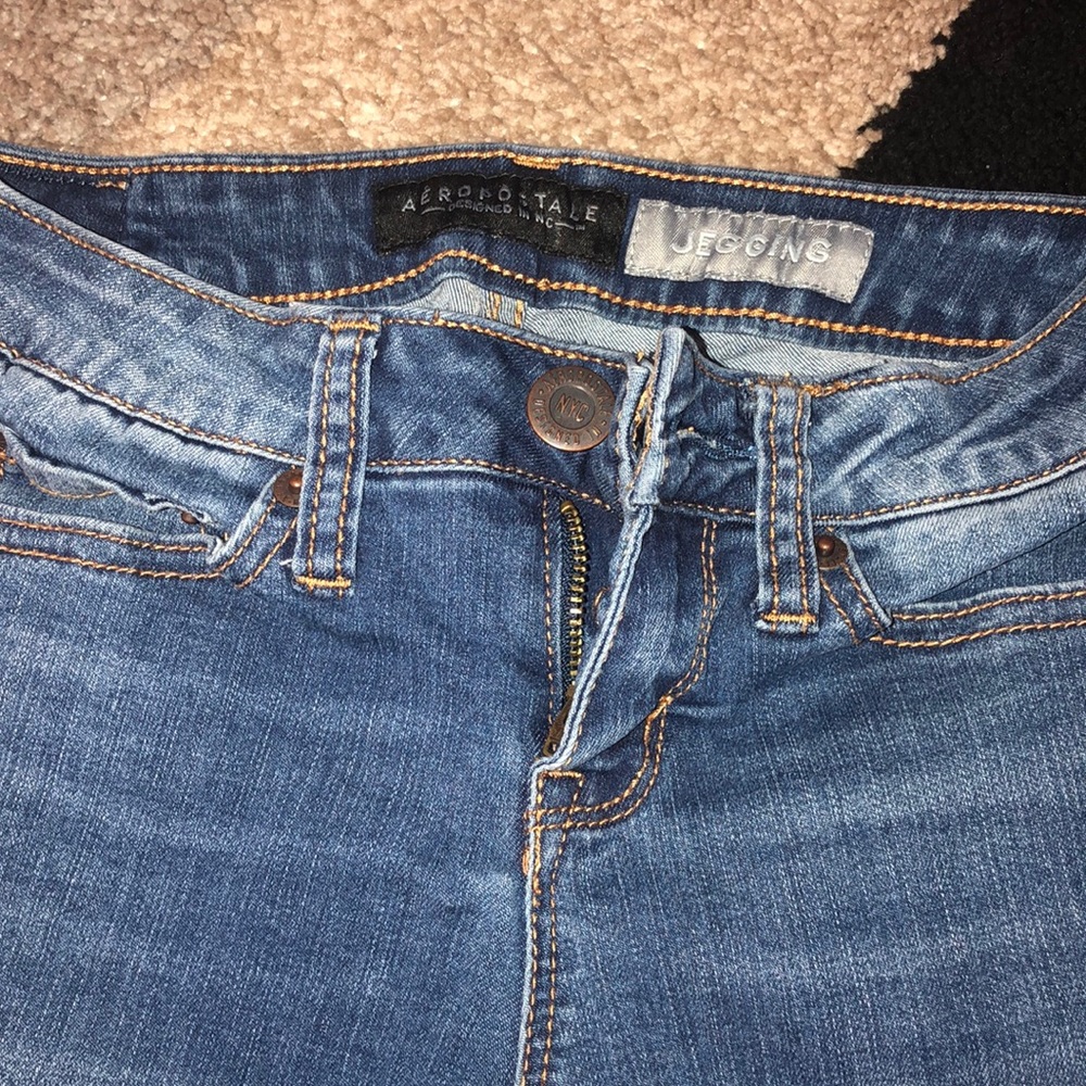 Medium Blue Jeans Aeropostale